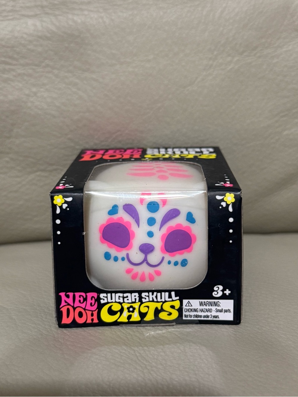 NEW HTF Rare Glow NeeDoh Sugar Skull Cat Glow in the Dark Nee Doh Cat PINK